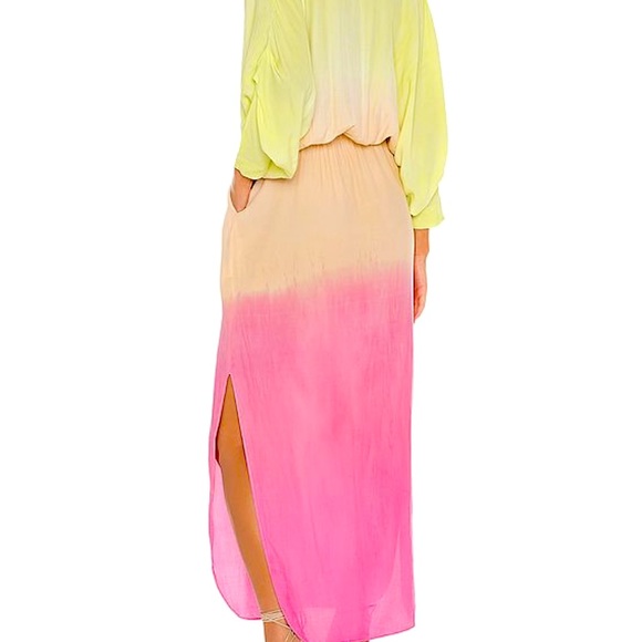 SWF DRESS - Picture 2 of 3